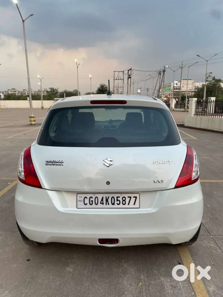 Maruti Suzuki Swift Vxi, 2013, Petrol