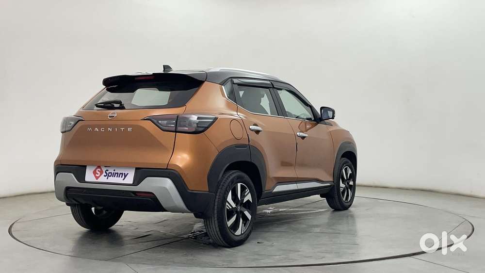 Nissan Magnite 1.0 Xv Premium Dual Tone, 2025, Petrol