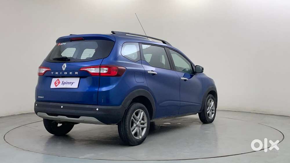 Renault Triber Rxz Easy-r Amt, 2023, Petrol