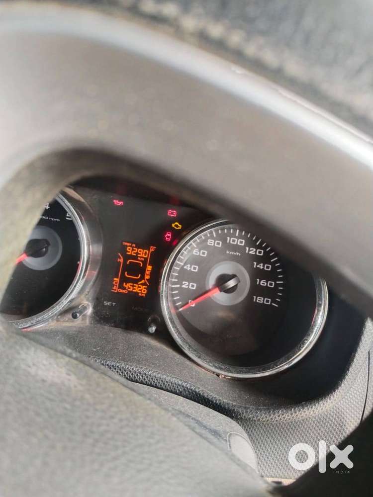 Mahindra Tuv 300 2017 Diesel 45000 Km Driven