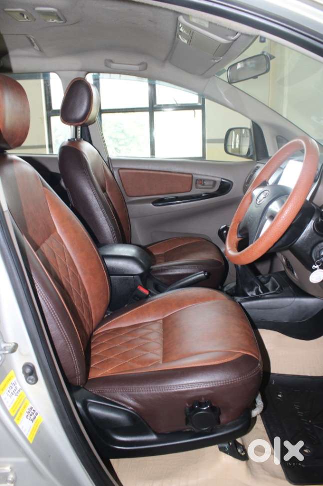 Toyota Innova 2.5 Gx 7 Str Bs-iii, 2015, Diesel