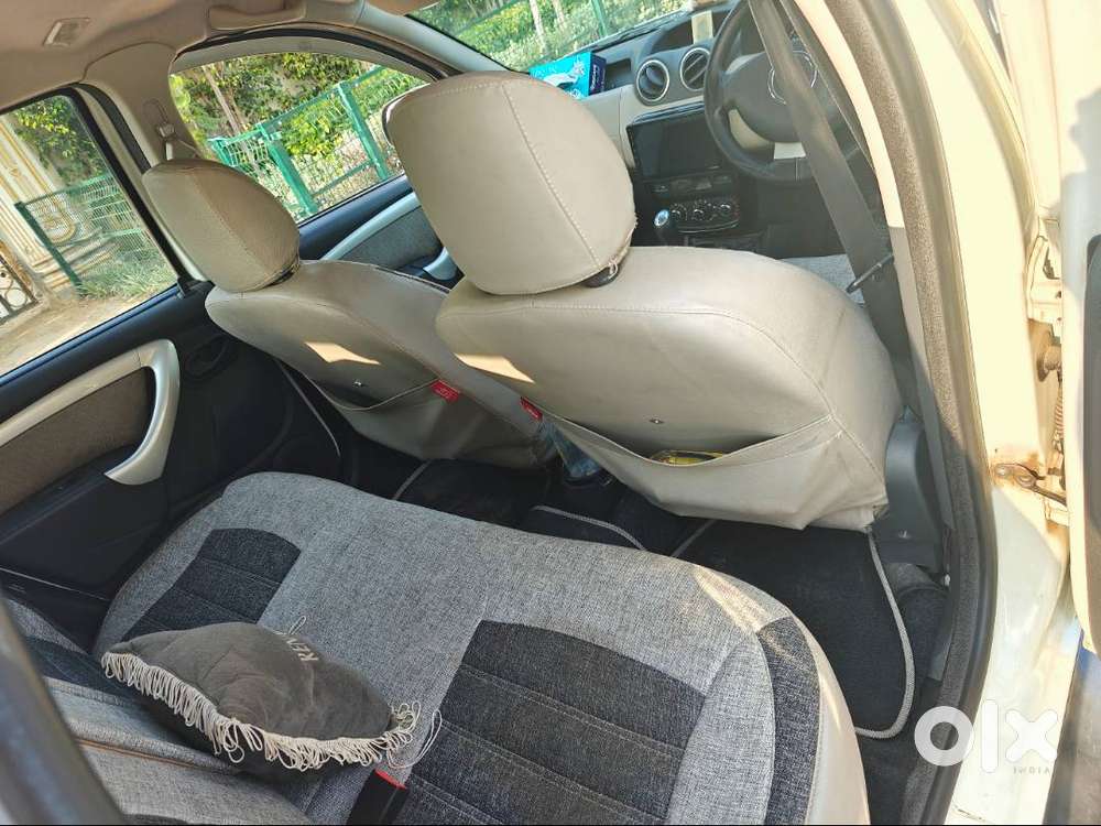 Renault Duster Rxl Petrol Top Model [2013]