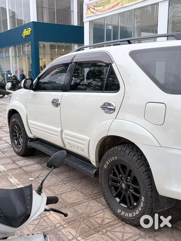 Toyota Fortuner Diesel 2013
