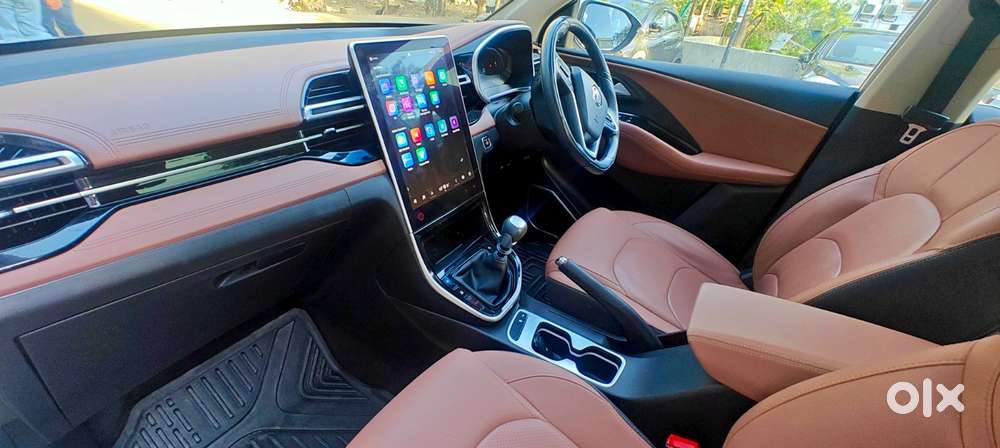 Mg Hector Plus 1.5 Hybrid Super Turbo 7 Str, 2023, Petrol