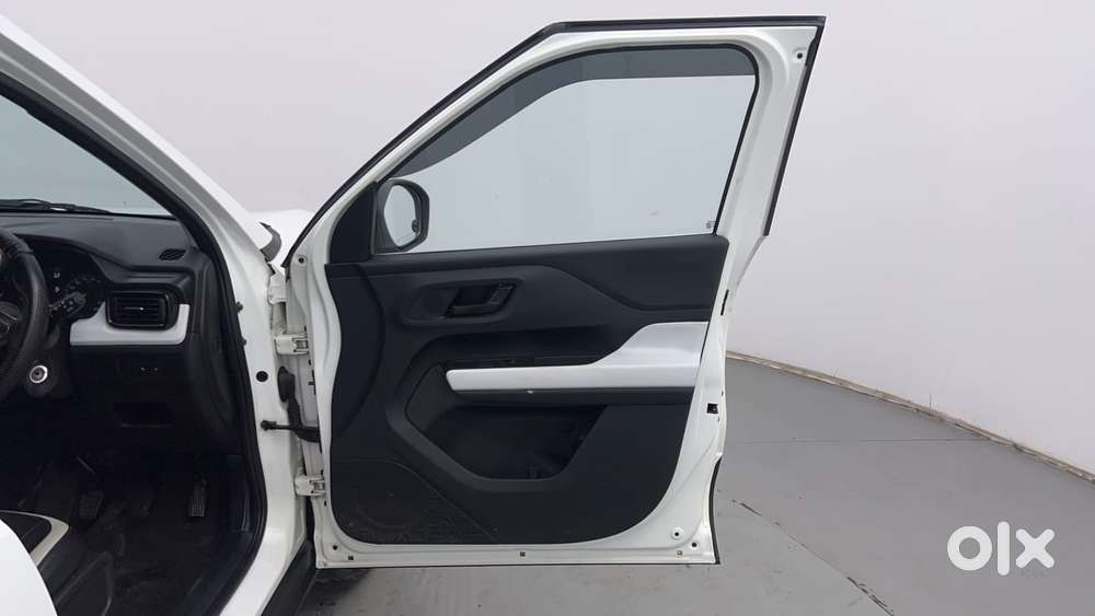 Tata Punch Pure, 2023, Petrol