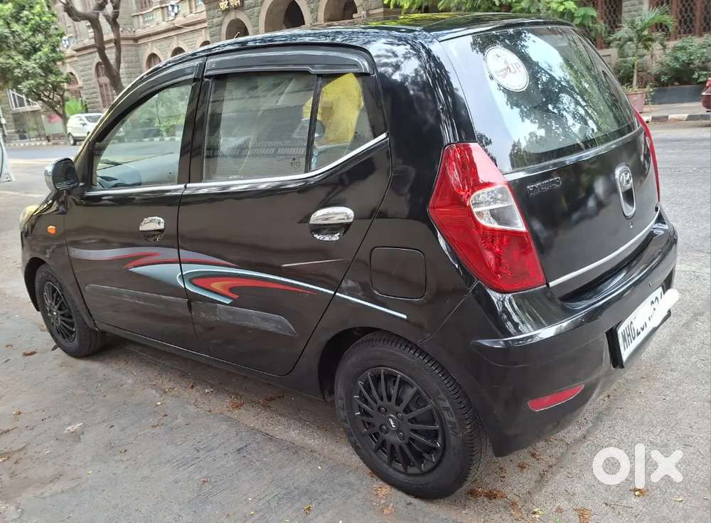 Hyundai I10 Cng+petrol Model 2012 July Month