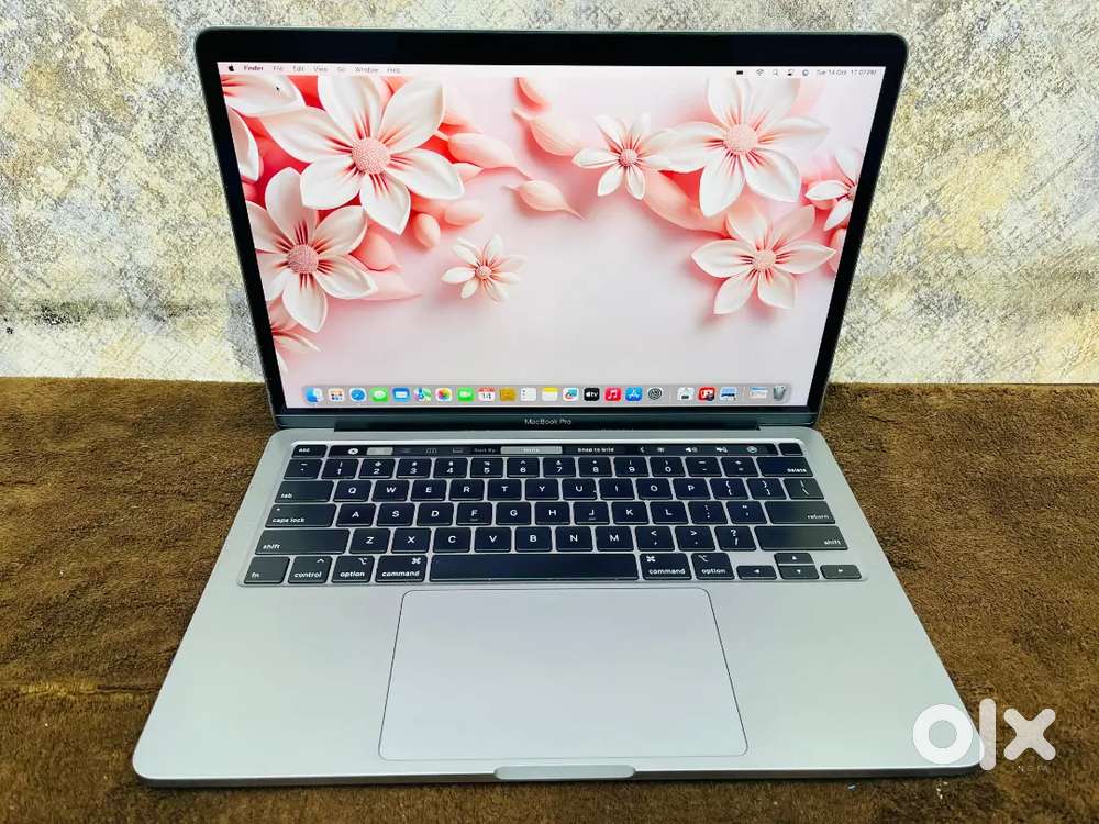 Macbook Pro 2020 16GB 512GB シルバー Macbook Pro 16gb 512gb 2020 model Apple Macbook pro 13inch