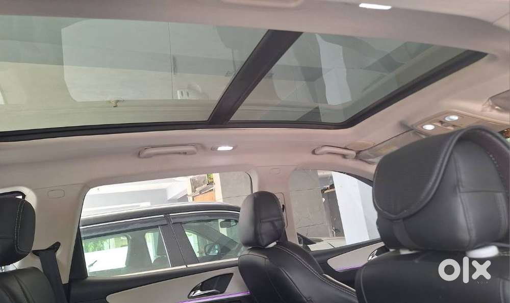 Mahindra Xuv700 2.0 Ax 7 Petrol At Luxury Pack Str, 2022, Petrol