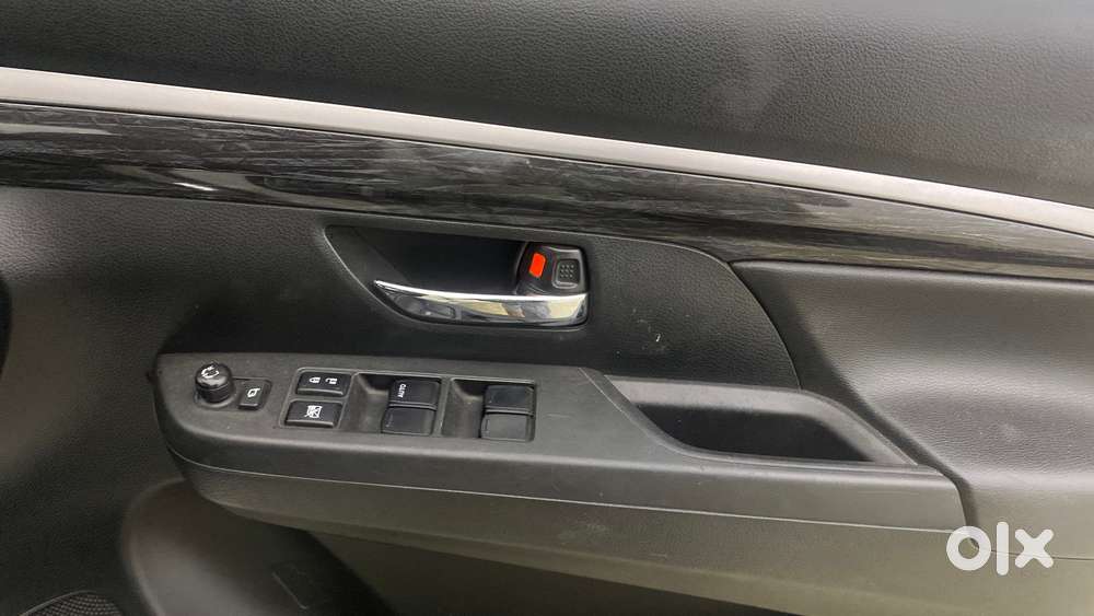 Maruti Suzuki Xl6 Alpha At, 2019, Petrol