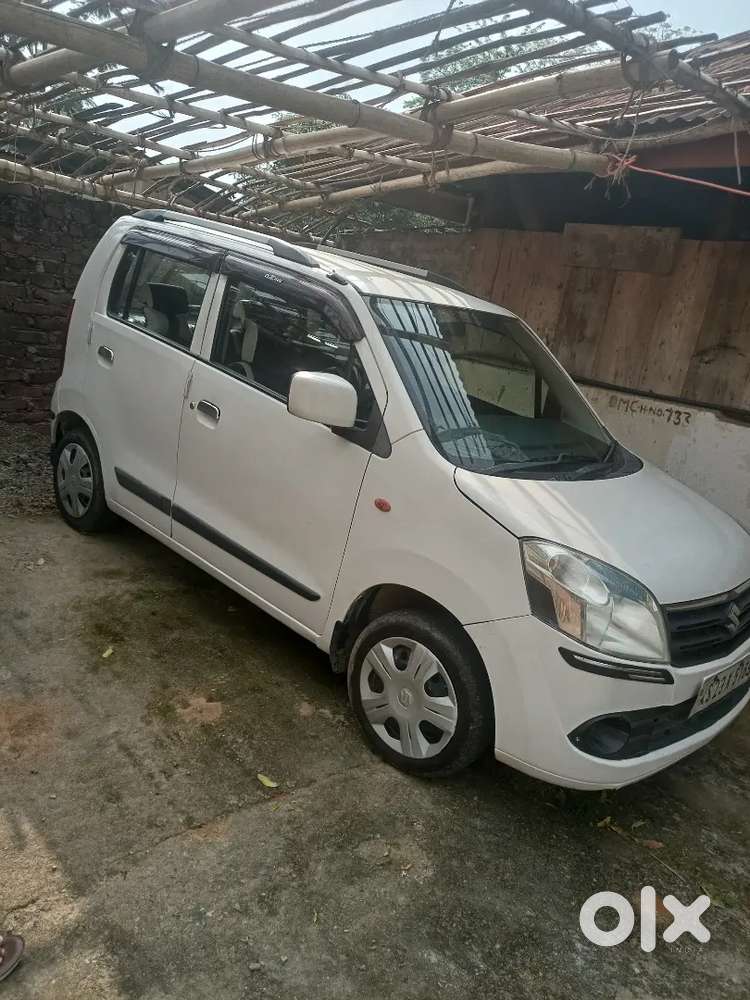 Wagon R Vxi (petrol) 2012