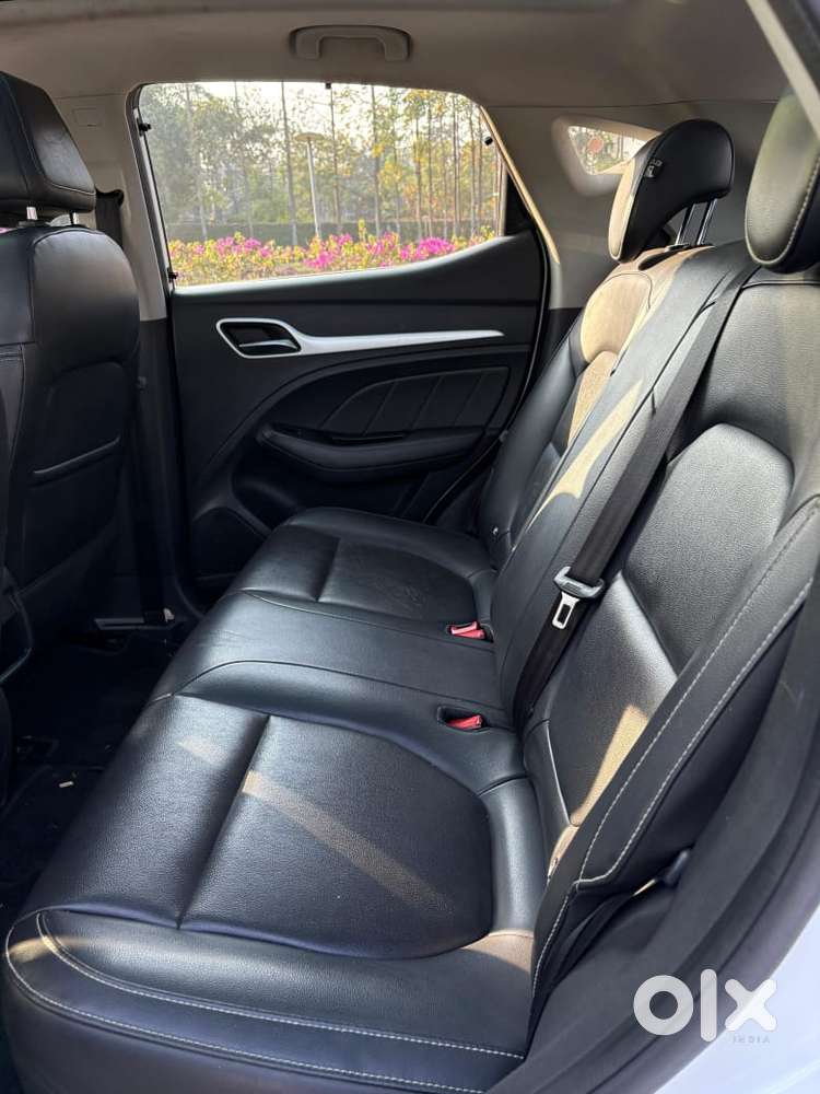 Mg Zs Ev Exclusive Pro Iconic Ivory, 2021, Electric