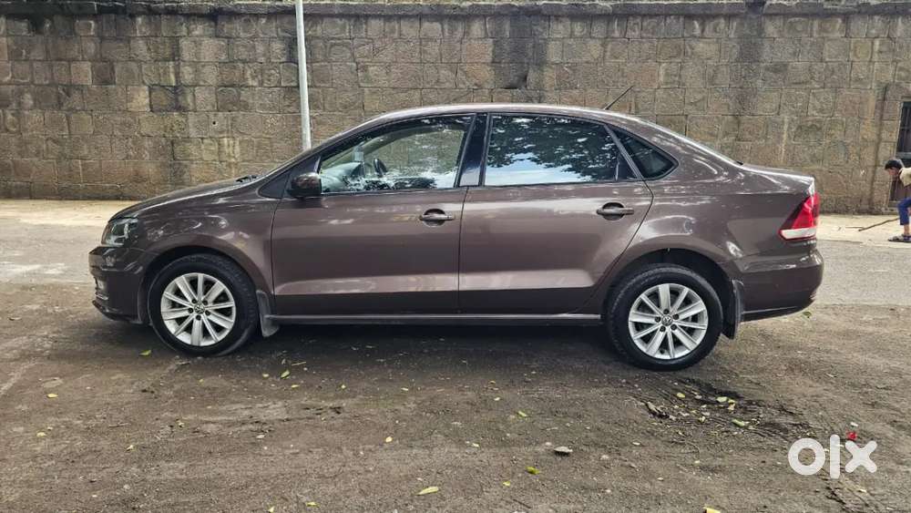 Volkswagen Vento 1.2 Tsi Highline At, 2017, Petrol