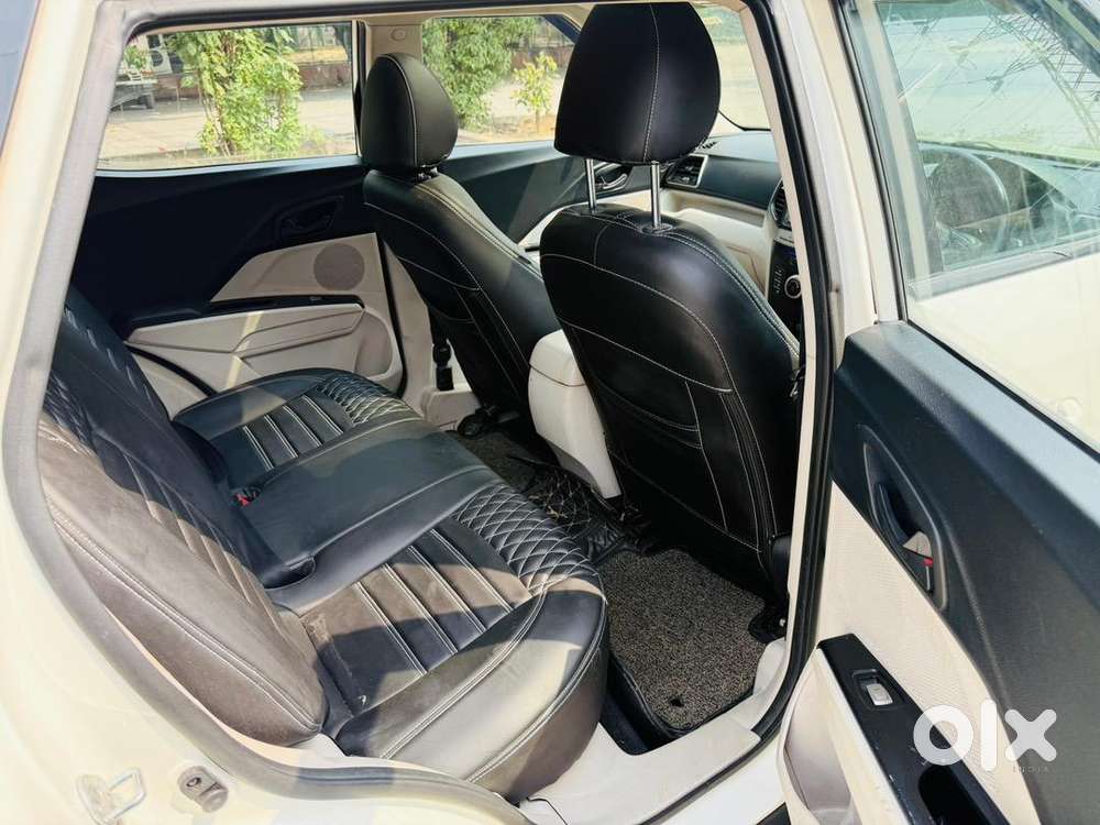 Mahindra Xuv300 2021 Diesel Well Maintained