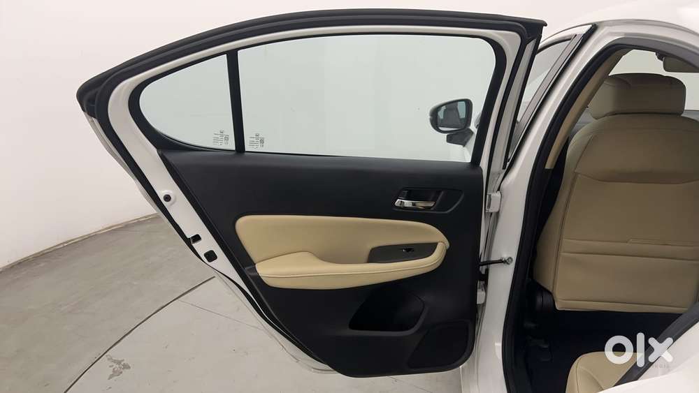 Honda City 1.5 Zx I-vtec Mt, 2024, Petrol