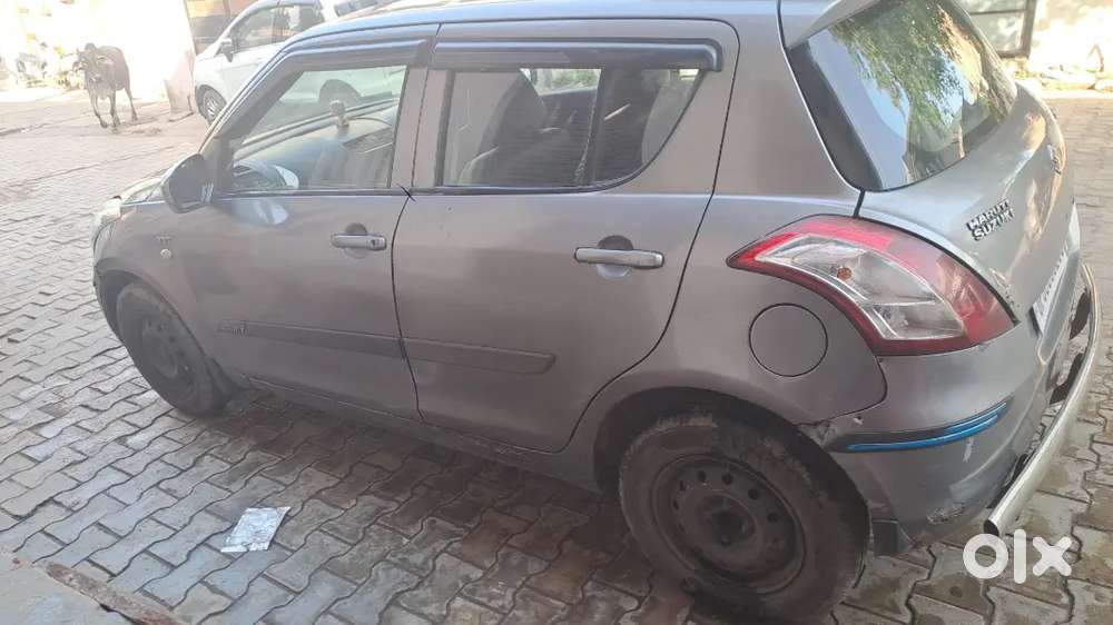 Maruti Suzuki Swift 2014 Cng & Hybrids 137000 Km Driven