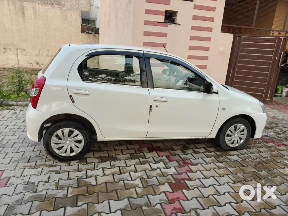 Toyota Etios Liva 2016 Diesel 92000 Km Driven