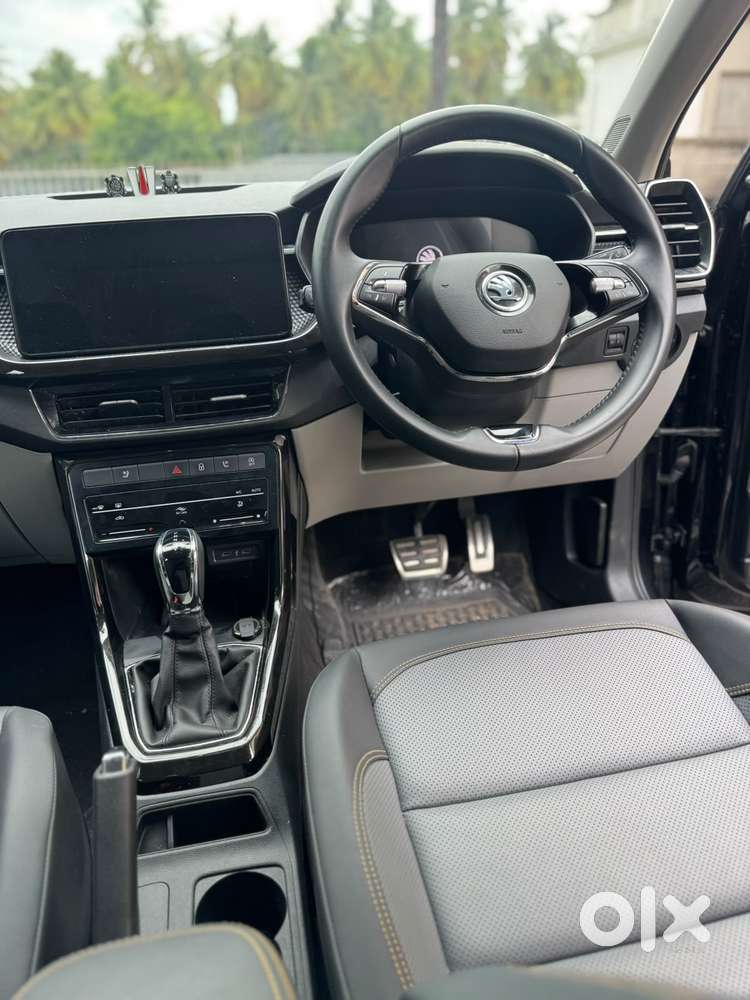 Skoda Kushaq 1.0 Tsi Style At (6 Airbags), 2024, Petrol