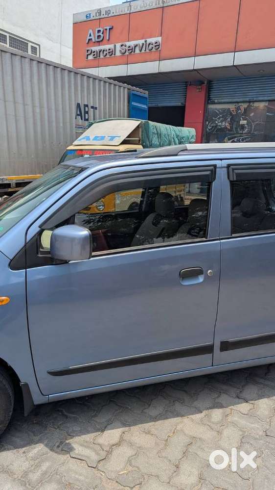 Maruti Suzuki Wagon R 1.0 Vxi Plus Amt, 2018, Petrol