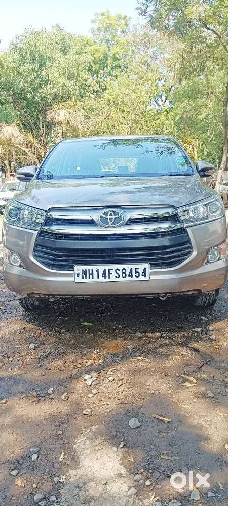 Toyota Innova Crysta 2.4 V, 2016, Diesel