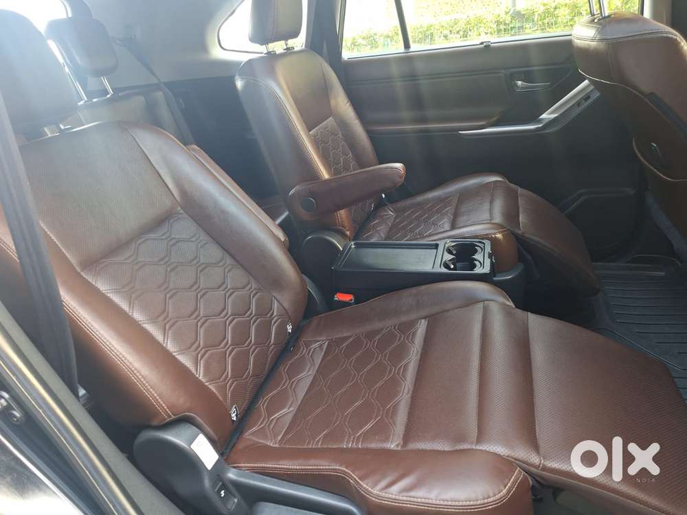 Toyota Innova Hycross 2.0 Zx (o) Hybrid 7 Str, 2024, Cng & Hybrids