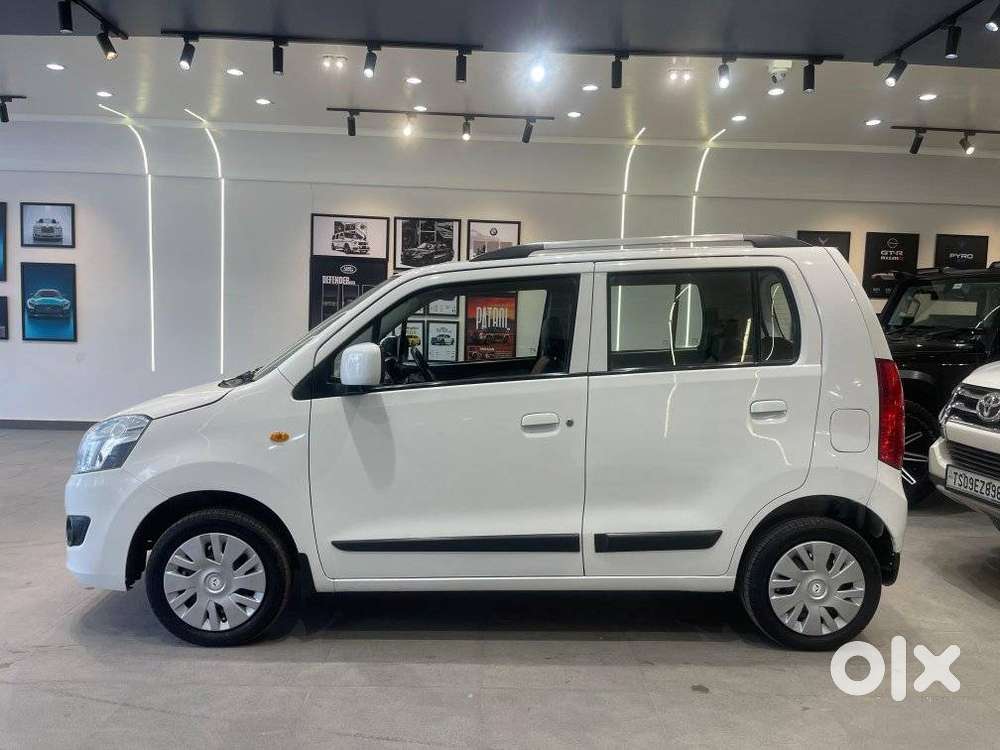 Maruti Suzuki Wagon R Vxi 1.0, 2018, Petrol