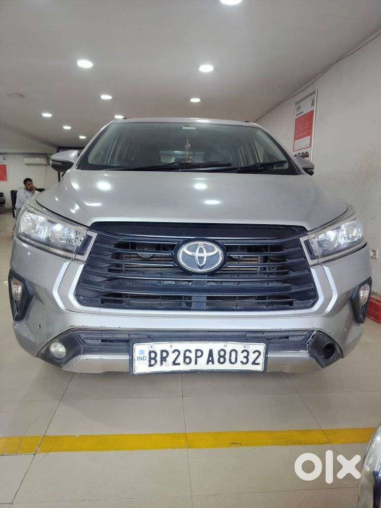 Toyota Innova Crysta 2.4 G Mt, 2022, Diesel