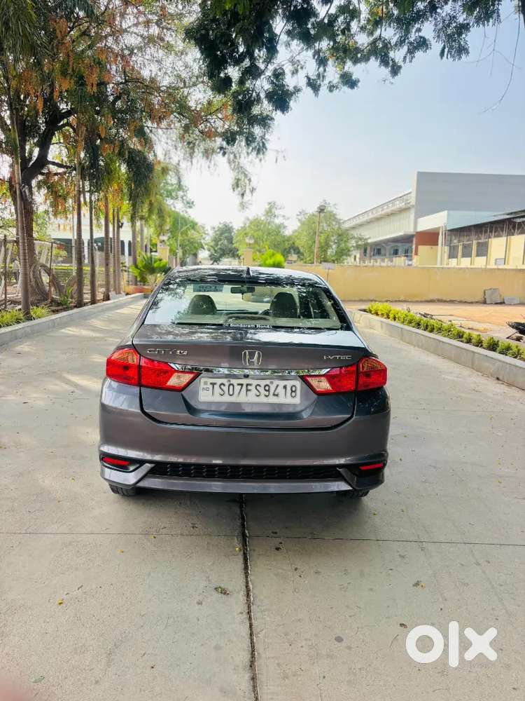 Honda City 1.5 Vx Petrol 2017