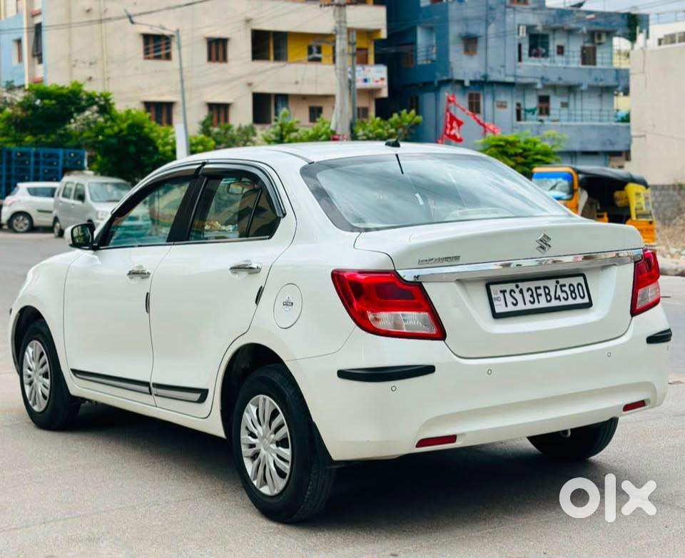 Maruti Suzuki Swift Dzire 1.2 Vxi Bsiv, 2023, Petrol