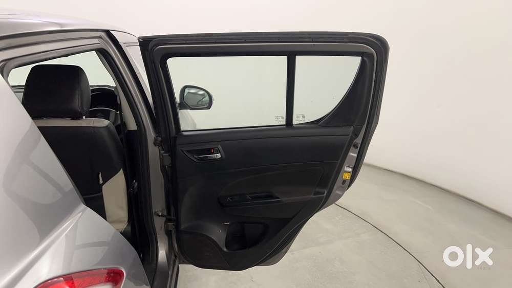 Maruti Suzuki Swift Vvt Vxi, 2012, Petrol