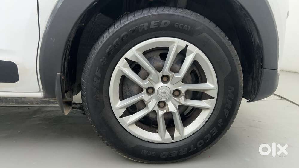Renault Triber Rxt, 2020, Petrol