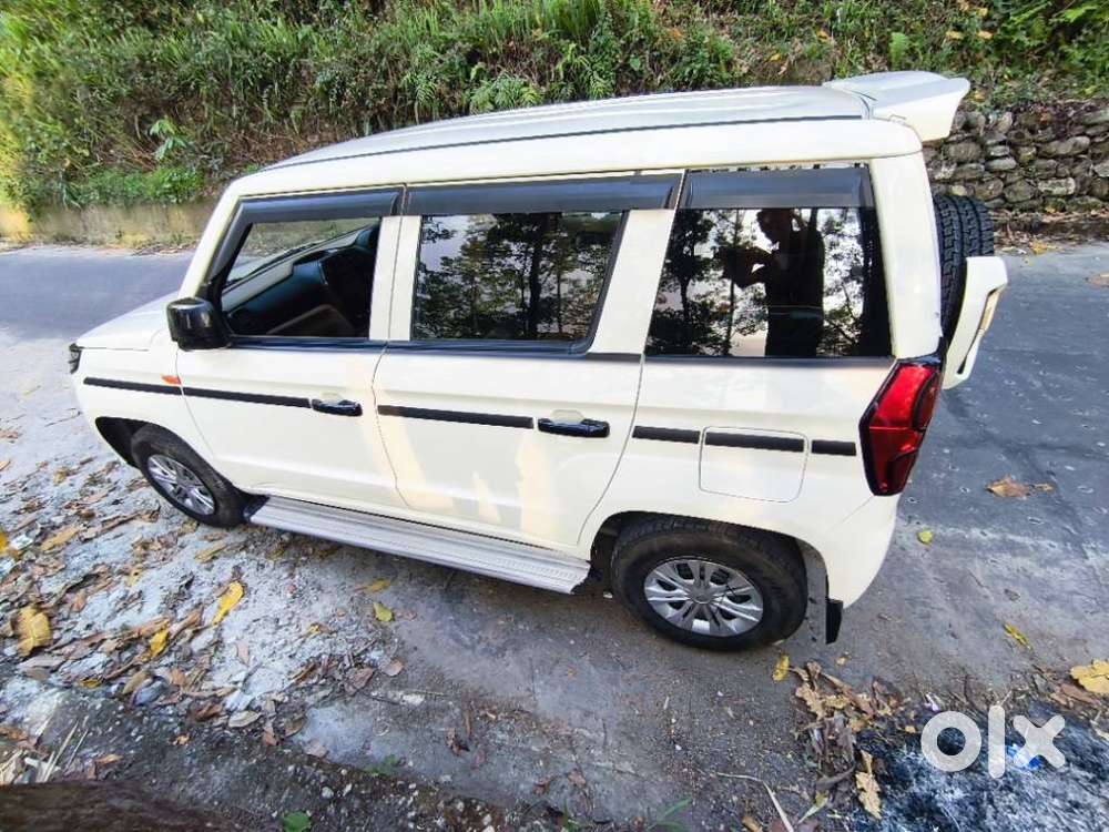 Mahindra Bolero Neo N4, 2021