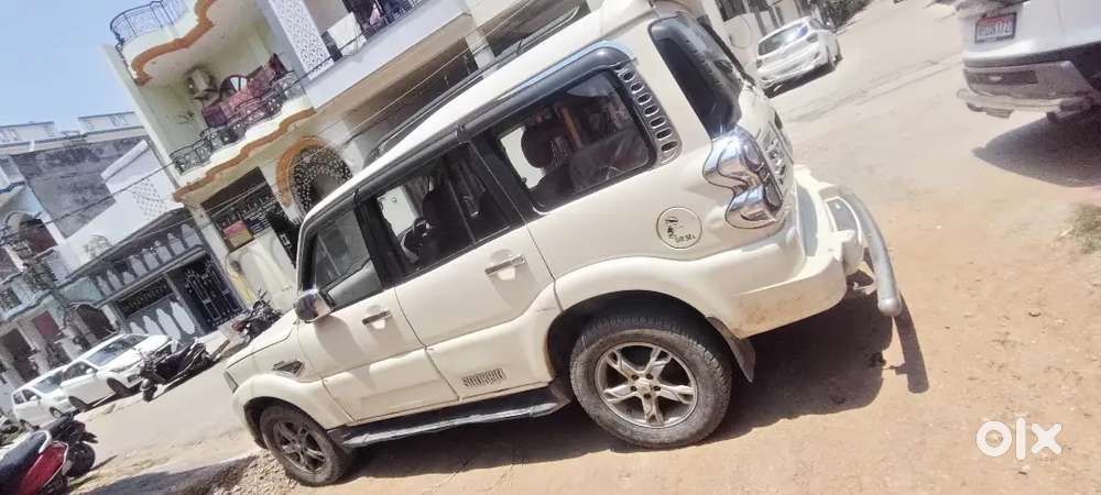 Scorpio S10 2017 Mint Condition