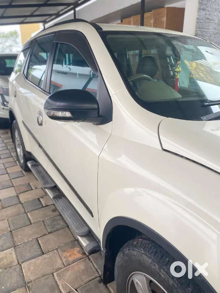 Mahindra Xuv500 2013 Diesel 151000 Km Driven With No Major Accident