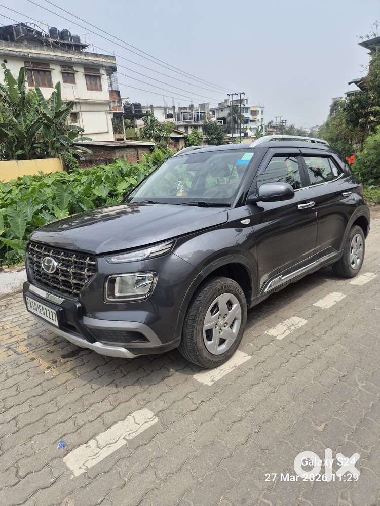 Hyundai Venue S 1.2 Petrol, 2021, Petrol