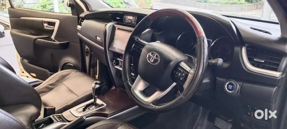 Toyota Fortuner Legender 2017 Diesel Well Maintained