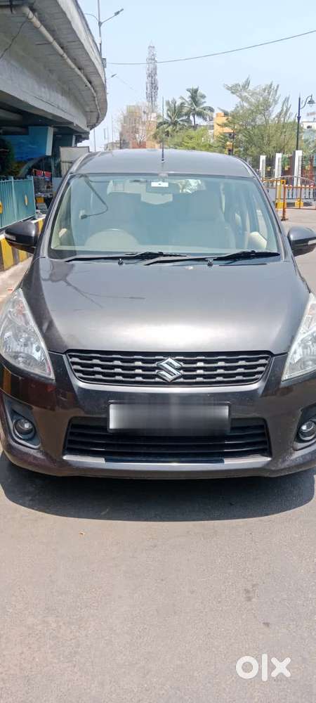 Maruti Suzuki Ertiga Vxi Shvs, 2014, Petrol