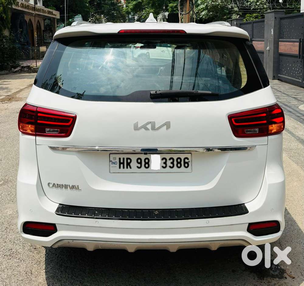Kia Carnival Prestige, 2023, Diesel