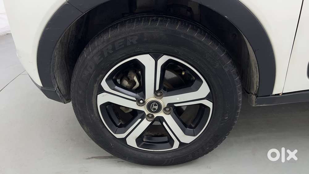 Tata Nexon Ev Xz Plus Lux, 2022, Electric