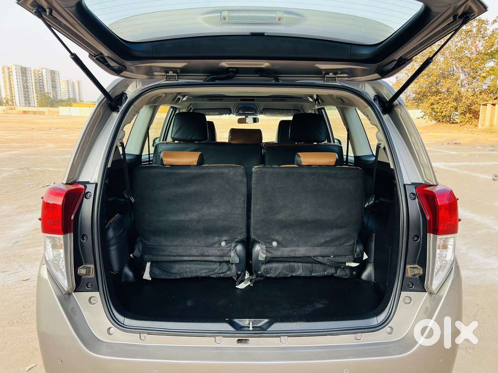 Toyota Innova Crysta 2.4 V 8 Str, 2022, Diesel