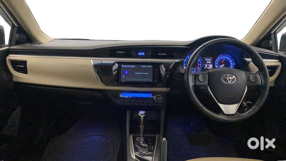 Toyota Corolla Altis [2014-2017] 1.8 G Cvt, 2016, Petrol