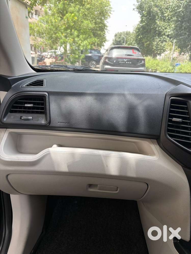 Mahindra Xuv300 On Sale