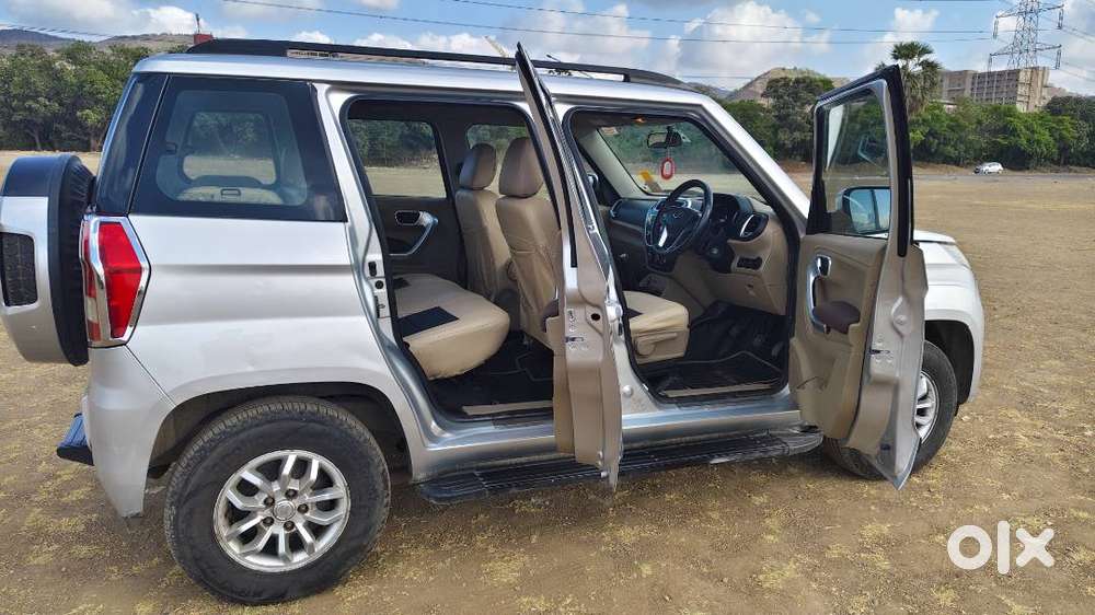 2017 Mahindra Tuv 300 T8
