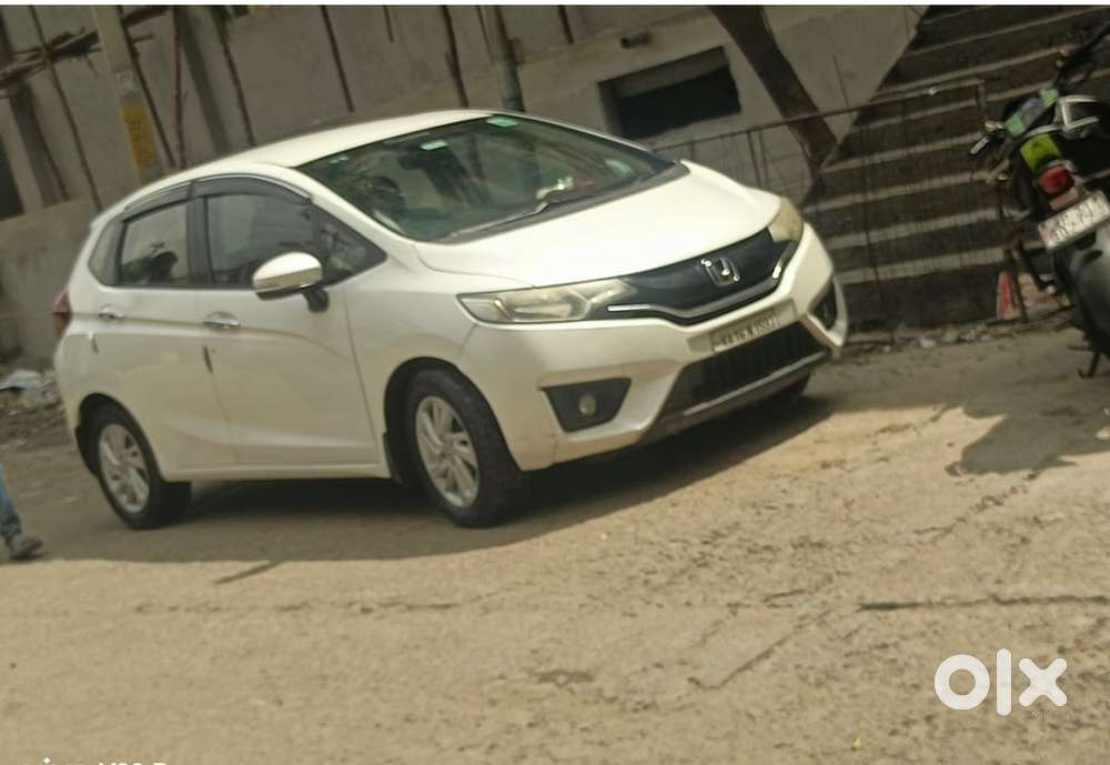Honda Jazz Diesel Manual 2015 Km Driven