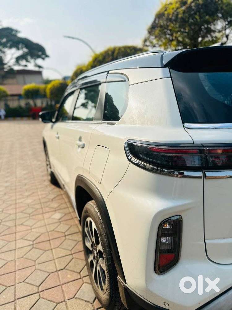 Maruti Suzuki Grand Vitara 1.5 Alpha Smart Hybrid Dual Tone At, 2023..