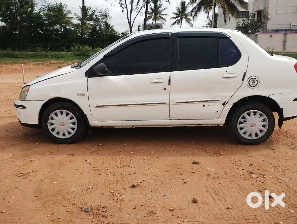 Tata Indigo Ecs Ls 2012