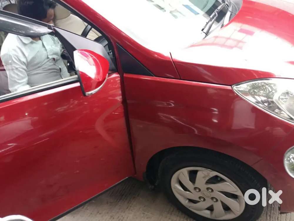 Hyundai New Santro Sportz 2019 March