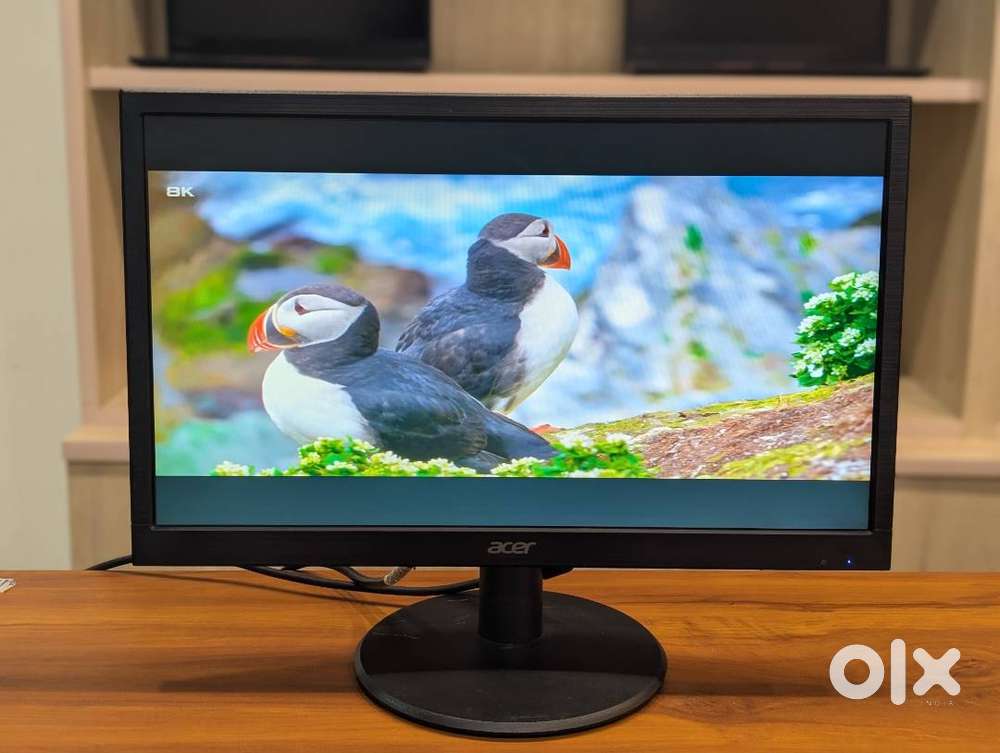 LED Display Monitor  Computer  CCTV  Home & Office