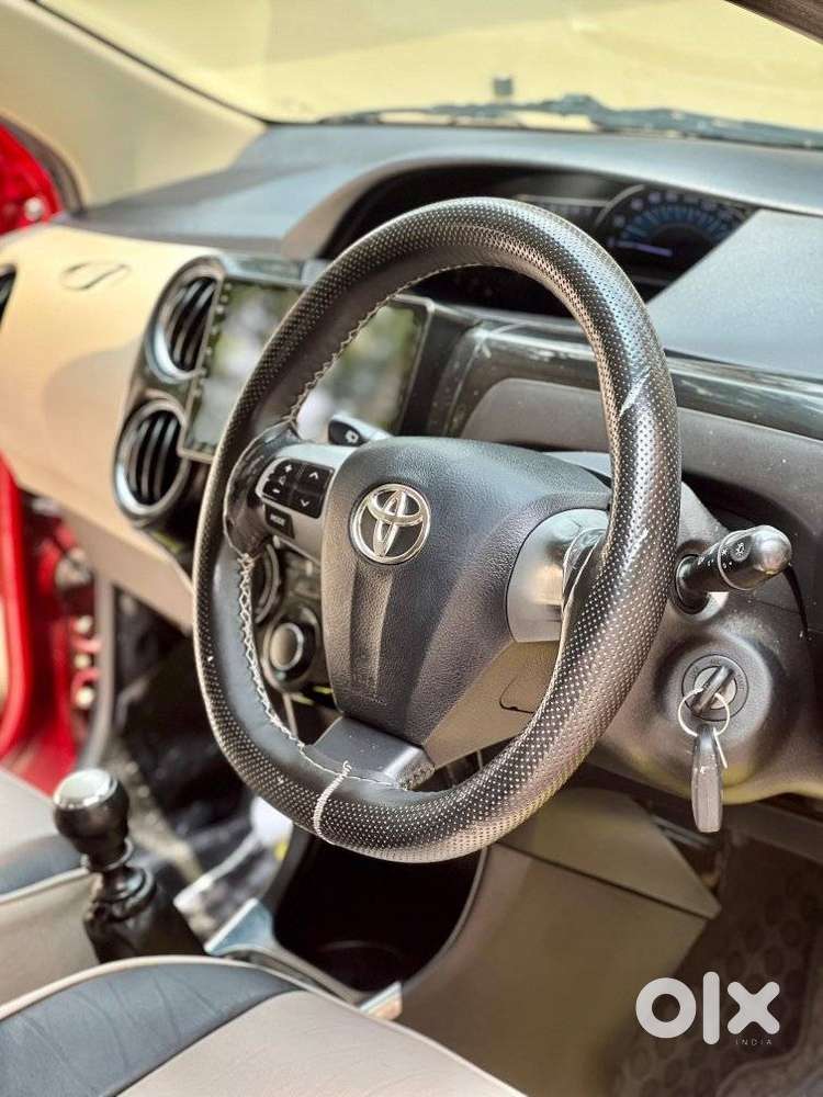 Toyota Etios Liva 1.4 Vxd Dual Tone, 2017, Diesel