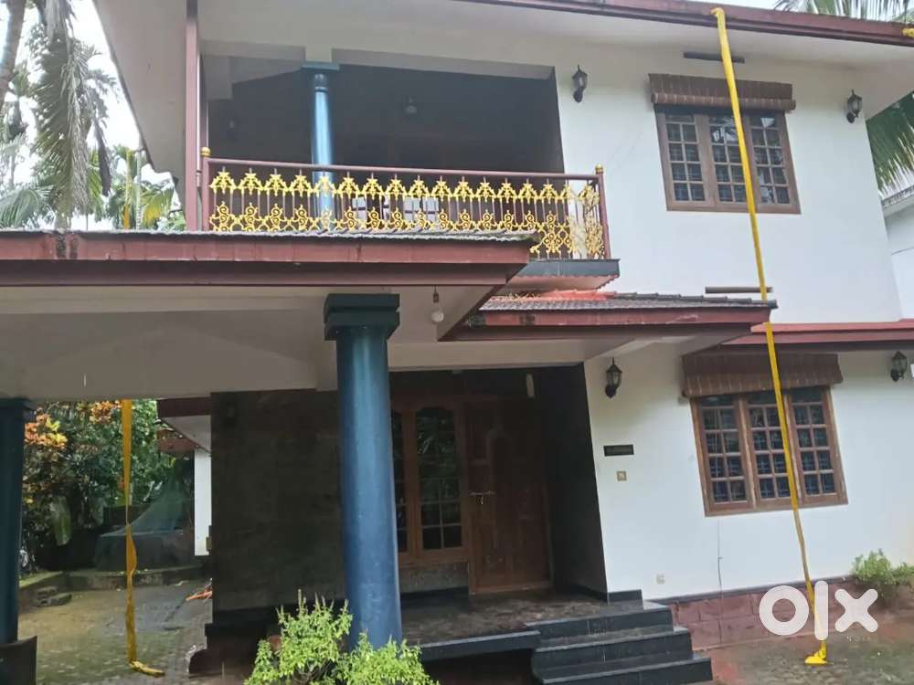 4 Bed room, Parking, Well, Balcony, Kitchen