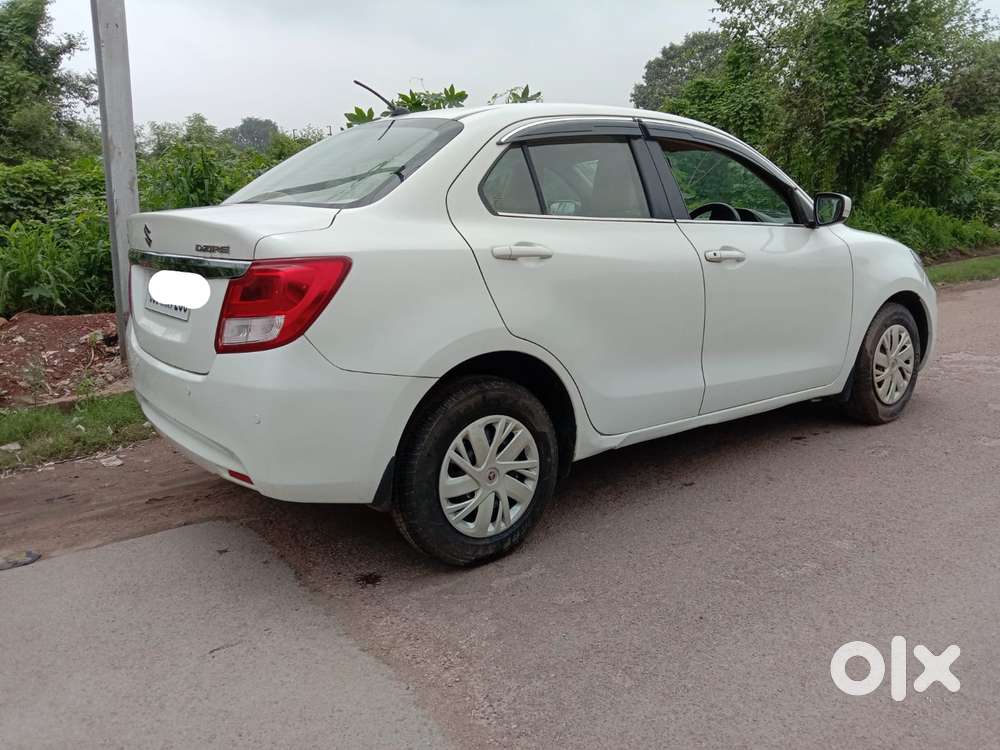 Maruti Suzuki Dzire 1.2 Vxi, 2021, Petrol